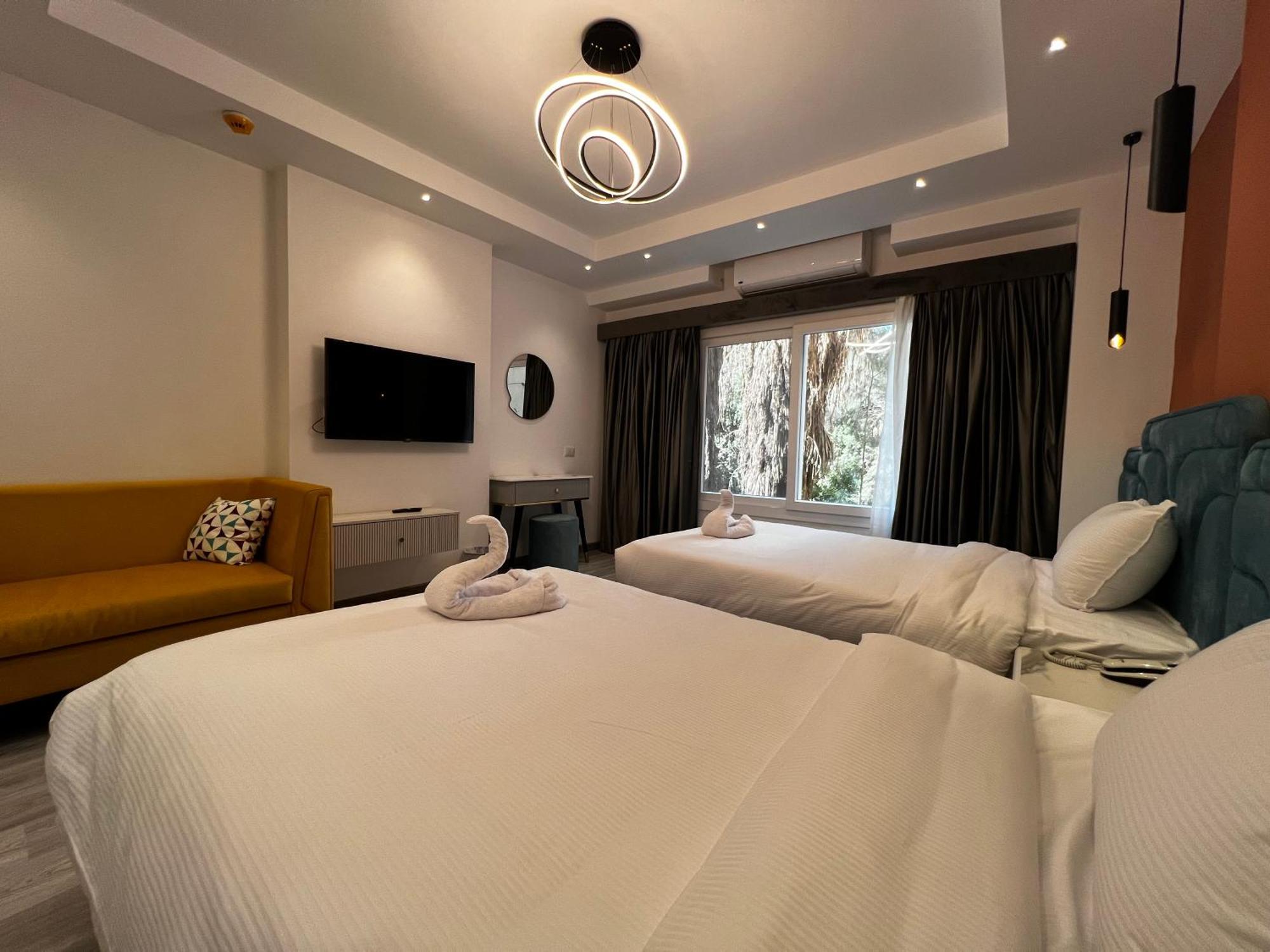 Onyx Pyramids Boutique Hotel Al Kawm al Akhdar Екстер'єр фото