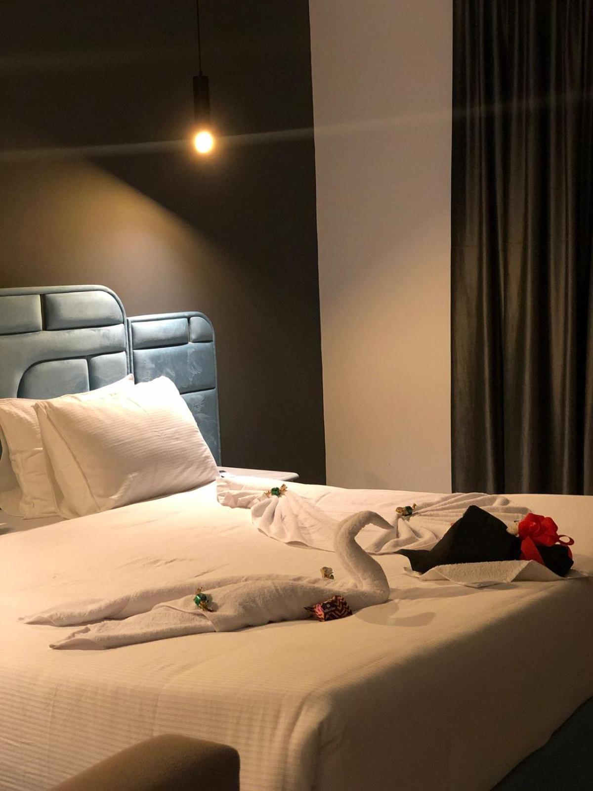 Onyx Pyramids Boutique Hotel Al Kawm al Akhdar Екстер'єр фото